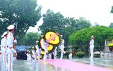 [ẢNH] Lãnh đạo Đảng, Nhà nước và TP Hà Nội dâng hương tưởng niệm các anh hùng, liệt sỹ